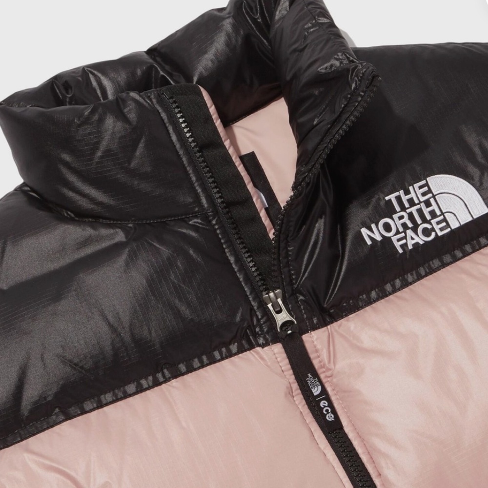 NWT The North Face Nuptse Short Jacket - Picture 5 of 9